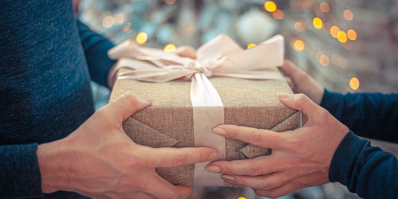 Comment chercher un cadeau original pour femme de 30 ans ?