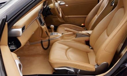 Comment réparer le cuir de voiture et redonner un aspect neuf à un siège en cuir ?